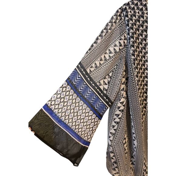 Alyx Abstract Geometric Print Blouse - Size 0X - Picture 4 of 10